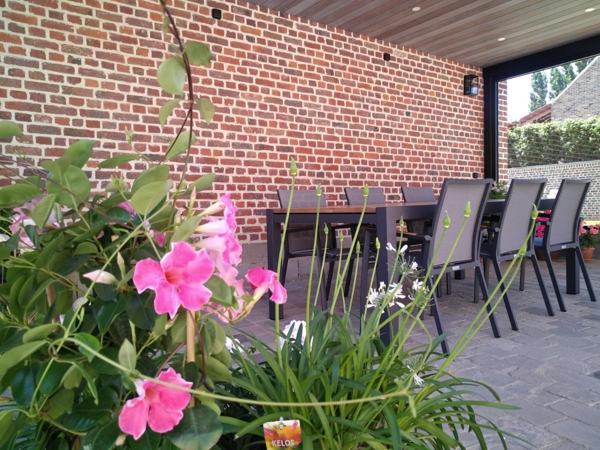 Vakantiewoning Mierzicht Met Prive Wellness Haspengouw Boekhout Exterior foto